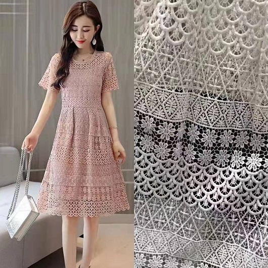 Lace fabric