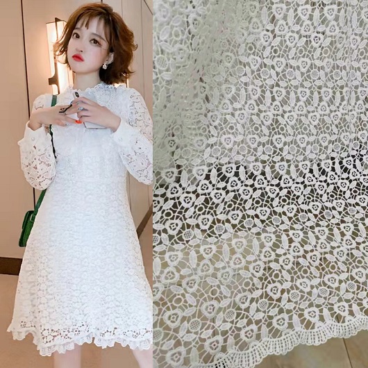 Lace fabric