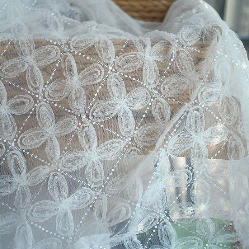 Lace fabric