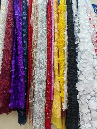 Lace fabric